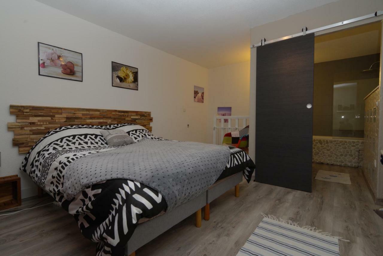 Appartement Le Phare Honfleur Bagian luar foto